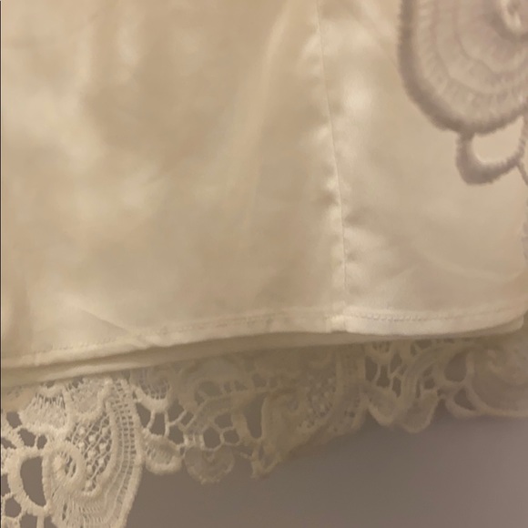NWOT White Lace Skirt - Picture 3 of 6